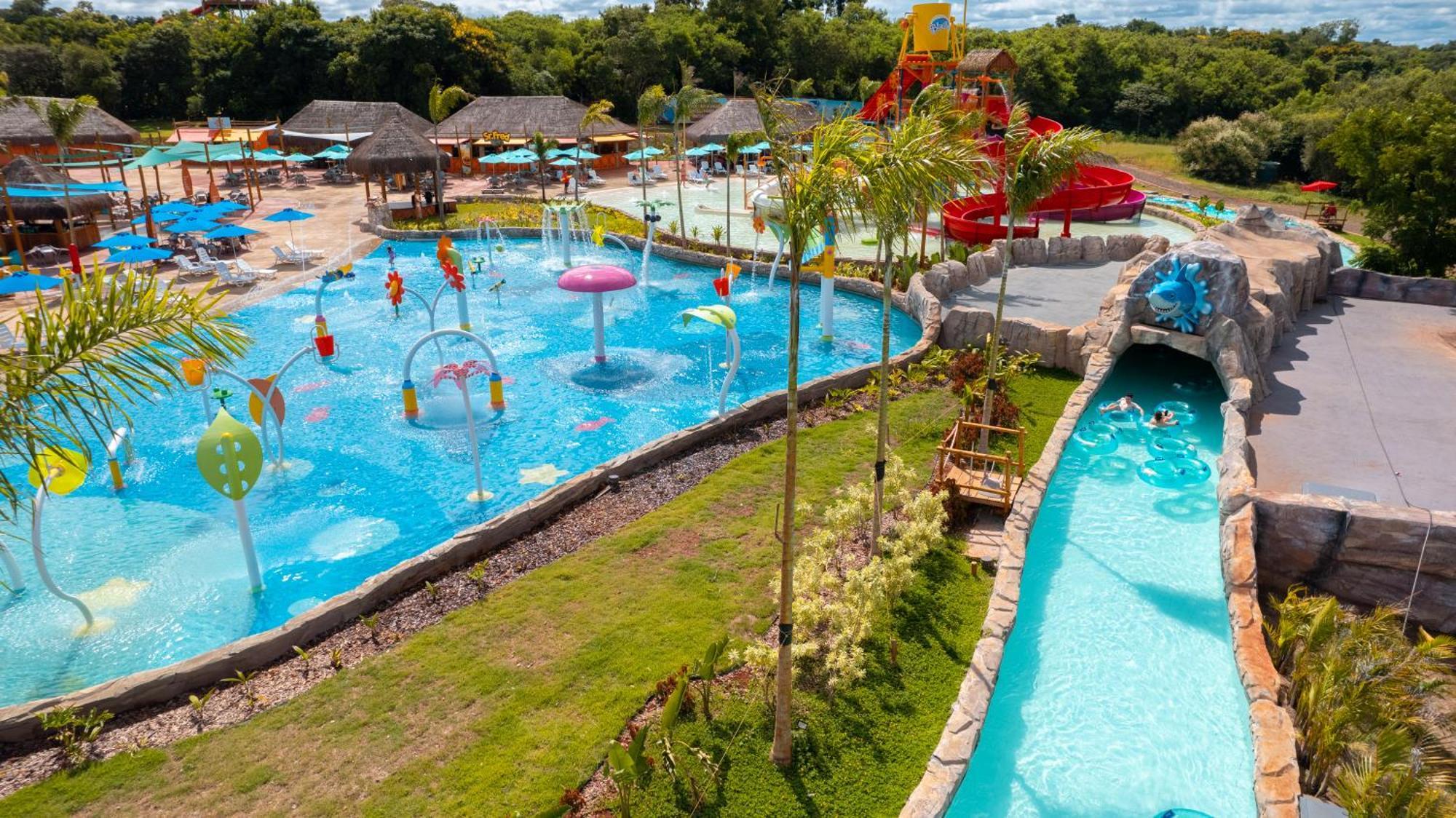 Mabu Thermas Grand Resort Foz do Iguaçu Dış mekan fotoğraf Aerial view of Splash Island
